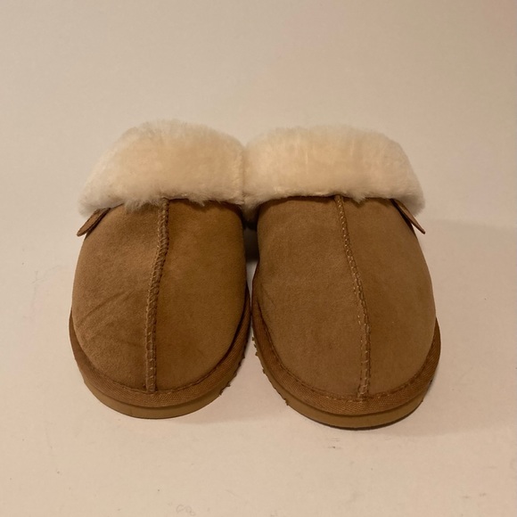 Fireside Tan White Sheepskin Leather Winter Slippers size 9.5 - Picture 8 of 15